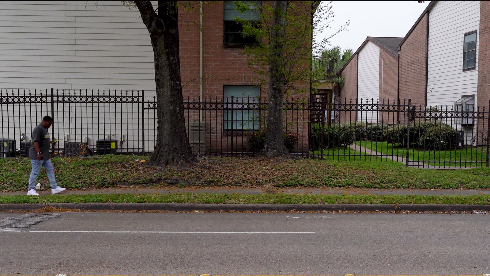 Still from the short film Pushin